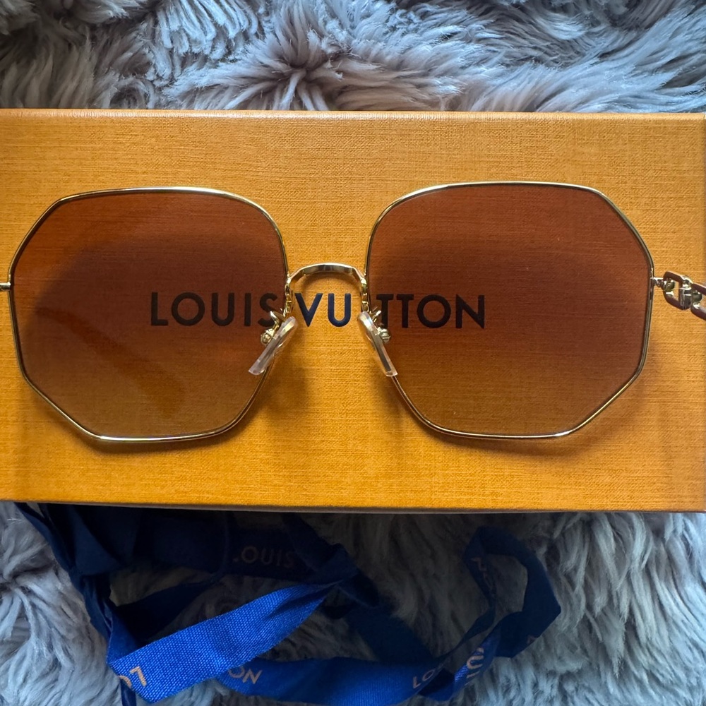 Louis Vuitton (LV) Hexagonal Gold Sunglasses